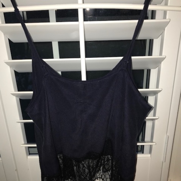 Wilfred XS 100 Silk Navy Camisole - Picture 5 of 5